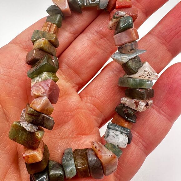 Stunning stretchy jasper, agate chipped bracelet! - Picture 7 of 14
